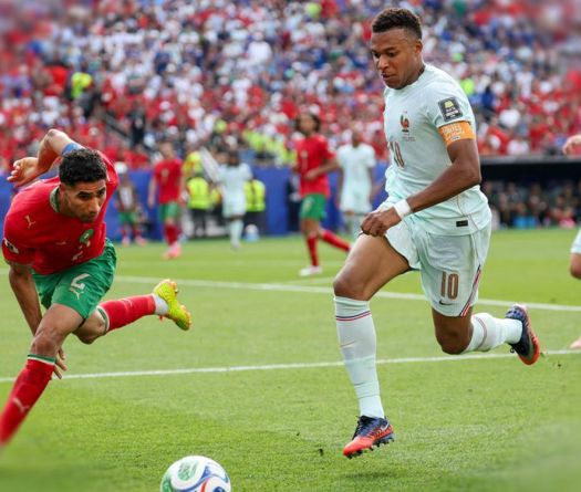La France passe sans trembler