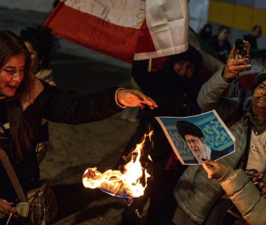 Iran&nbsp;: des milliers de victimes et une population isolée du monde