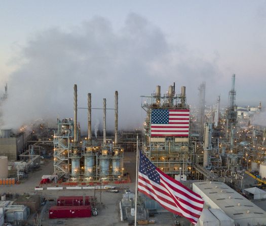 Pétrole: le Brent flambe au-dessus de 126 dollars, l'impasse au Moyen-Orient inquiète