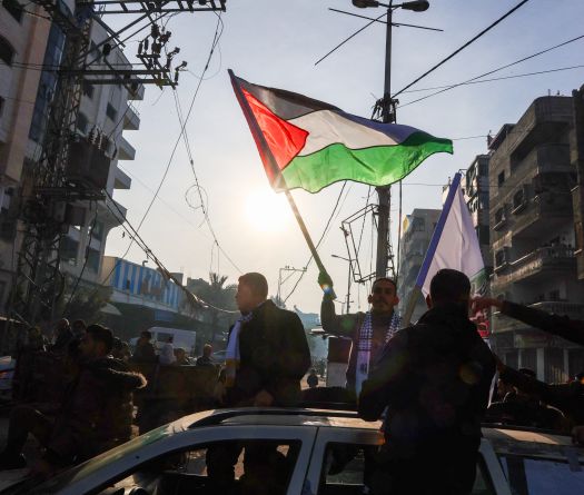 Le cessez-le-feu entre en vigueur à Gaza avec près de trois heures de retard