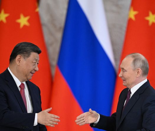 Trump parti, Poutine vient cimenter l'indéfectible amitié avec Pékin