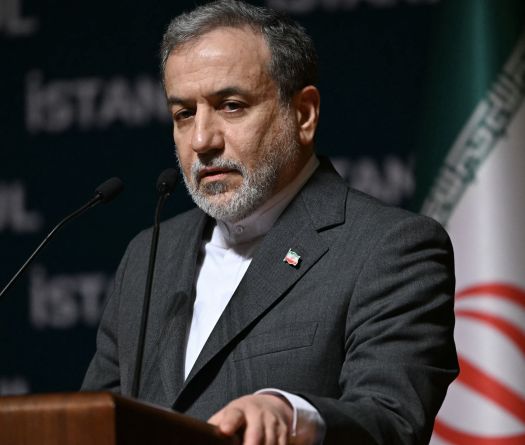 Nucléaire: pour l'Iran, l'Europe n'a pas le droit d'étendre la date limite pour le rétablissement des sanctions