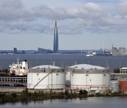 Guerre au Moyen Orient: le pétrole et le gaz bondissent, les Bourses accusent le coup