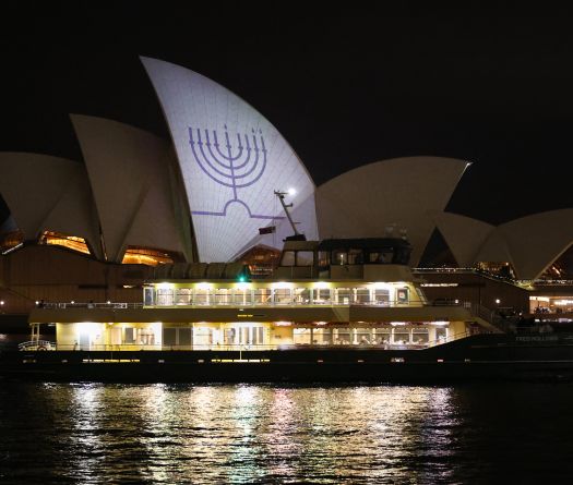 Tirs sur Bondi Beach à Sydney&nbsp;: que sait-on de l’attaque antisémite qui a fait 15 morts et 42 blessés ?