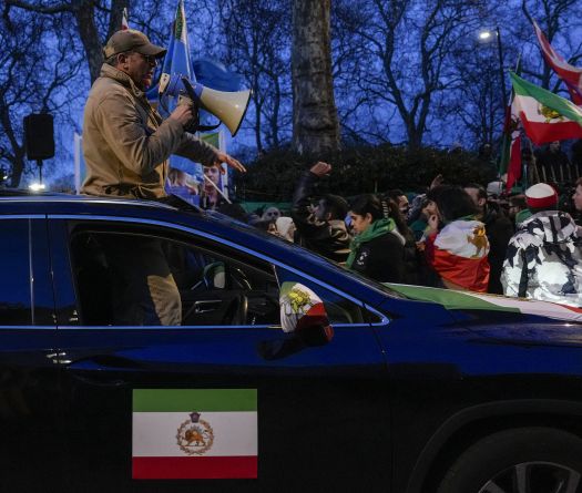 Nouvelles manifestations en Iran, une ONG met en garde contre un «massacre»