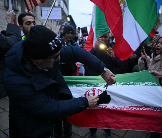 Iran: bilan des morts proche de 2.600, selon une agence de droits humains