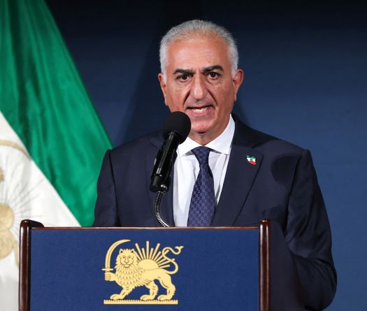 Le fils de l'ancien chah d'Iran dit que le pouvoir iranien finira par «tomber»