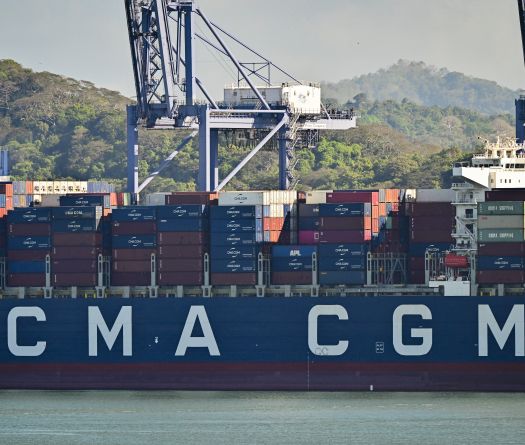 Détroit d'Ormuz: un navire du français CMA CGM «a fait l’objet de tirs de semonce»