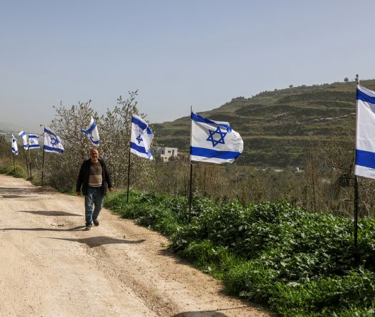 Le gouvernement israélien approuve une résolution sur l’annexion de facto de la Cisjordanie occupée