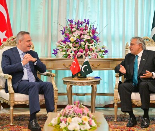 Guerre au Moyen-Orient: le Pakistan reçoit les chefs de la diplomatie saoudienne, turque et égyptienne