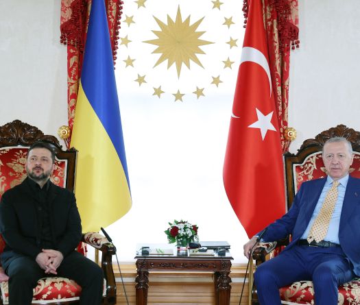 Erdogan et Zelensky discutent de la sécurité énergétique et des efforts de paix à Istanbul