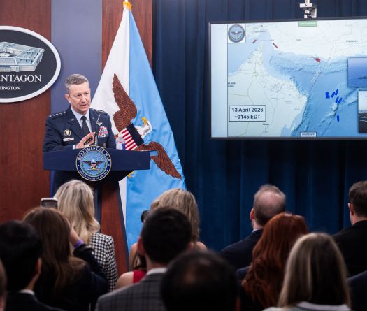 Le Pentagone estime à jusqu'à six mois le déminage d'Ormuz 