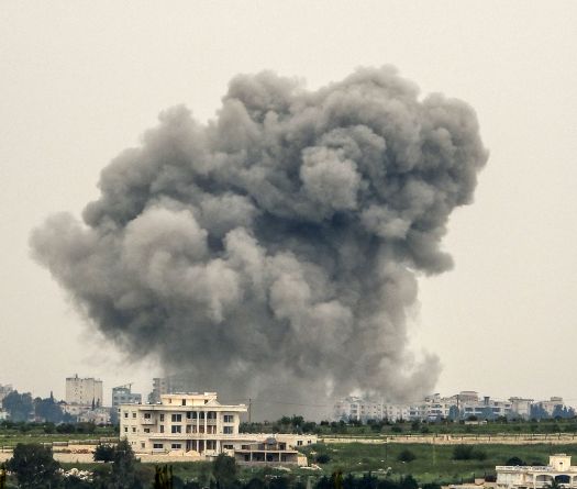 14 morts et 37 blessés dans les frappes de dimanche