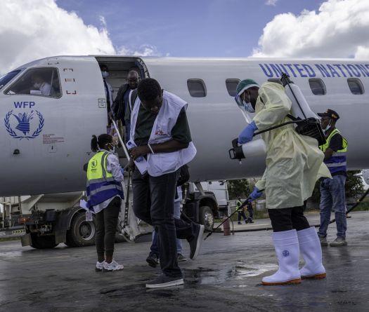 Ebola: l'OMS et l'agence de santé africaine annoncent un plan de 518 millions de dollars de juin à novembre