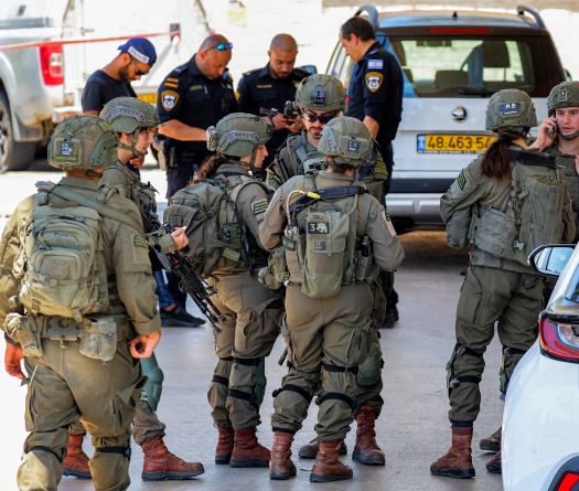 Plusieurs fusillades dans le centre d'Israël, un mort et l'un des assaillants tué
