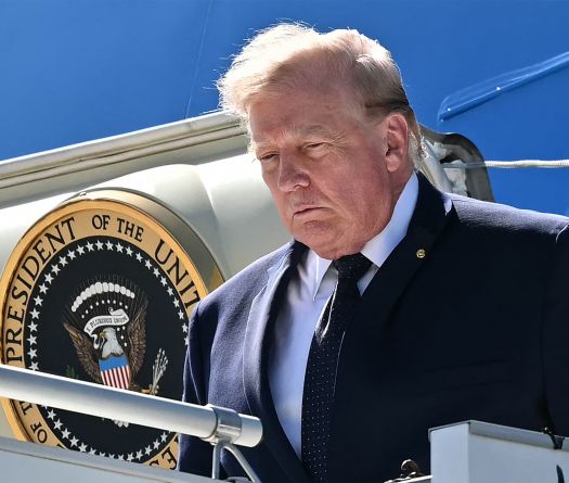 Guerre au Moyen-Orient: Trump suspend les frappes américaines contre l'Iran