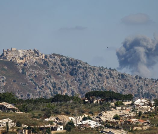 Raids et bombardements meurtriers au Liban, Israël dit viser des cibles du Hezbollah