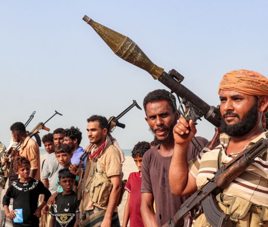 Yémen: des dizaines de morts, dont des civils, dans l'offensive des rebelles houthis