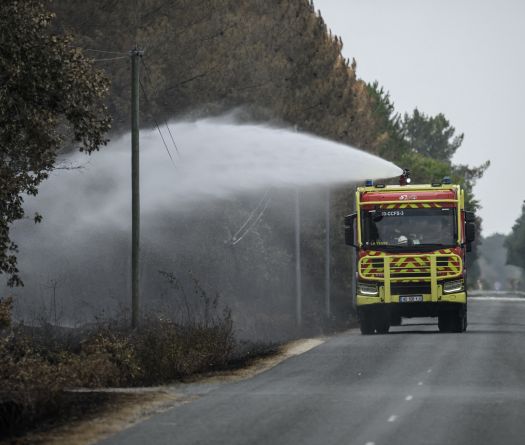 Incendies en France: situation stable, le feu «n'évolue plus»