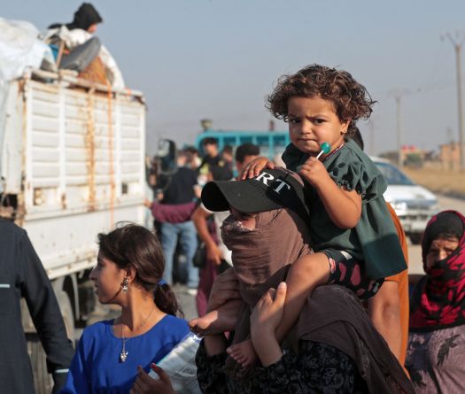 Syrie: le retour de déplacés kurdes syriens suspendu après des attaques