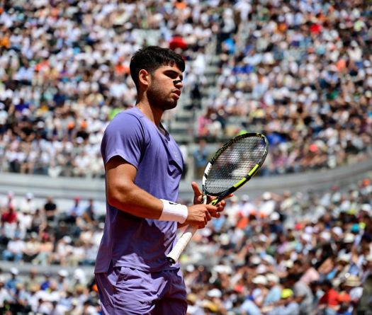 Masters 1000 de Rome: Alcaraz écarte Khachanov et rallie les quarts