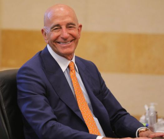 Tom Barrack: les États-Unis n’entretiennent aucun dialogue avec le Hezbollah et ne parlent pas au nom d’Israël