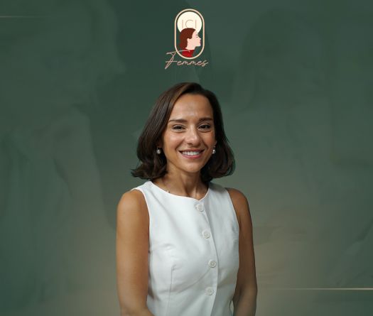 Une leçon de rires et de courage avec l’humoriste Coco Makmak