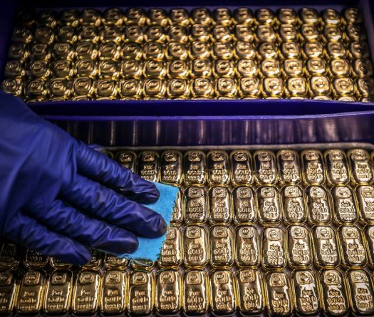 Marchés en Asie: optimisme sur la tech, chute du yen et record de l'or