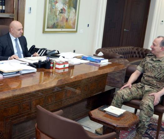 Joseph Aoun salue le rôle de l'armée 