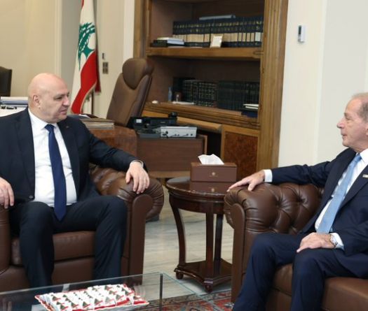 Aoun à Issa: consolider le cessez-le-feu