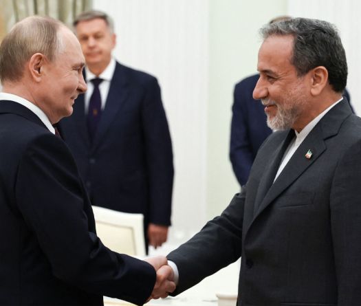 En Russie, Araghchi accuse Washington d'avoir fait échouer les pourparlers