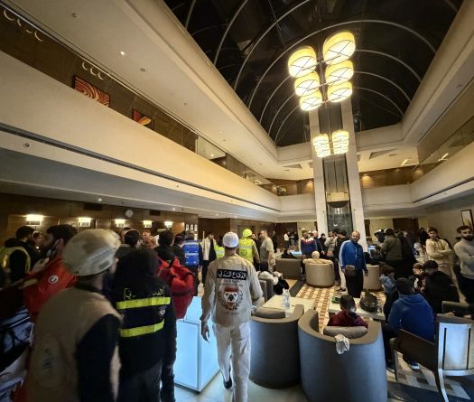 Raids aériens israéliens: un hôtel visé à Beyrouth, la Békaa et le Sud pilonnés