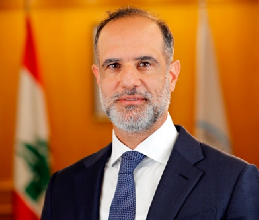 Transport public: la Chine promet cent bus et de nouveaux projets d’infrastructure au Liban
