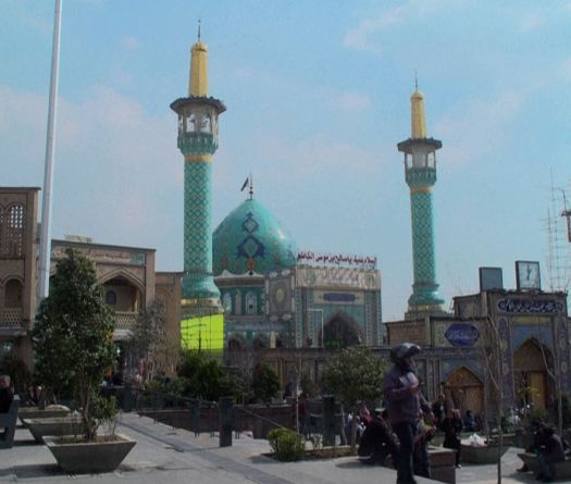 À Téhéran, la rue suspendue aux négociations de Genève