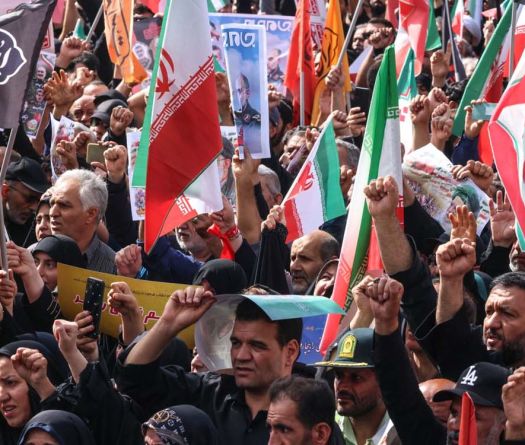 Téhéran: funérailles de hauts commandants tués dans la guerre Israël-Iran