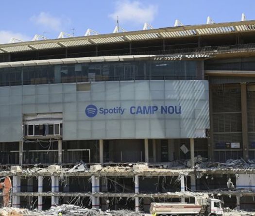 Le FC Barcelone espère un retour au Camp Nou \