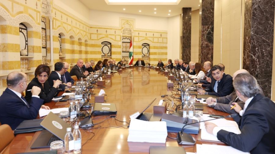 Le Cabinet vote l'amendement de la loi électorale et salue le plan de l’armée 