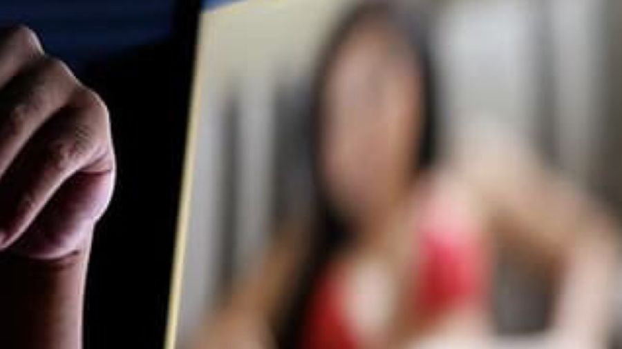 Porno : un rapport du Sénat dénonce « l’enfer du décor »