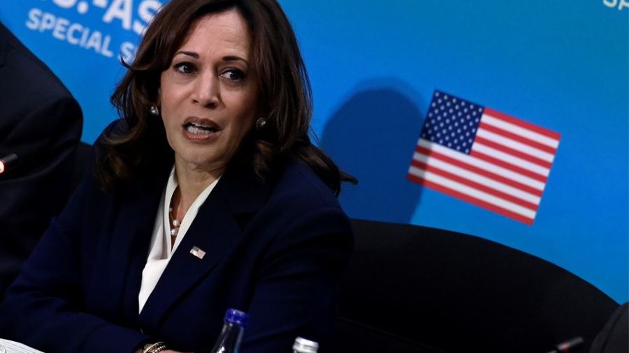 Harris à Abou Dhabi, défilé mondial auprès de MBZ