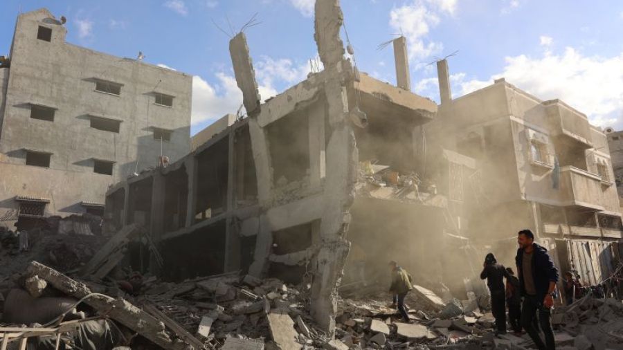 Un raid israélien met à l'arrêt un des rares hôpitaux en fonction à Gaza