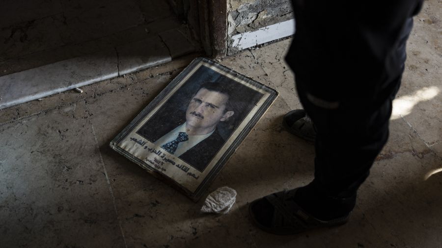 Syrie: ouverture du procès d'un cousin d'Assad pour crimes de guerre