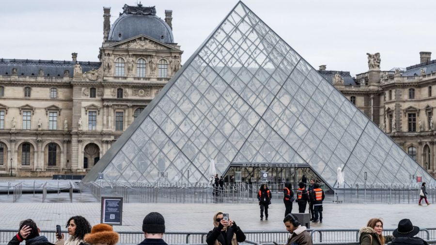 Louvre: le projet de rénovation doit être «aménagé» en insistant sur la sûreté
