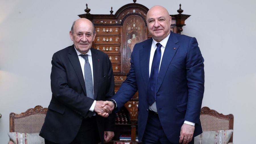 «Il ne faut pas que le moment Liban soit doublé par un moment Syrie», avertit Le Drian