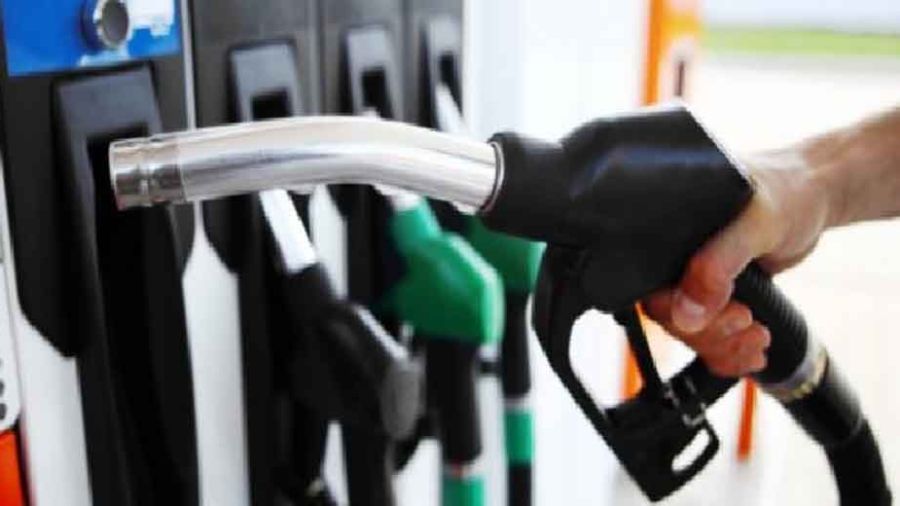 L'essence 95 baisse de 12.000 livres, le mazout de 34.000 et le gaz augmente de 50.000