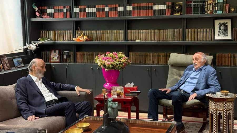 Geagea et Joumblatt débattent de la Syrie, du cessez-le-feu et de la réforme électorale