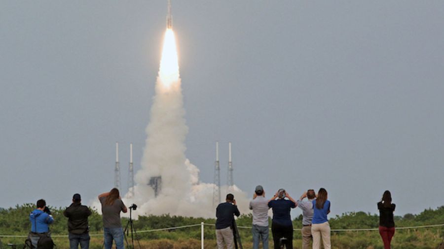 Première mission spatiale réussie pour Boeing et Starliner