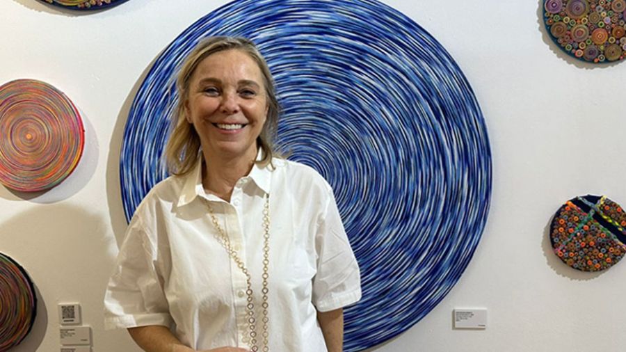 Les «Arty Bubbles» de Liane Mathes Rabbath illuminent Paris