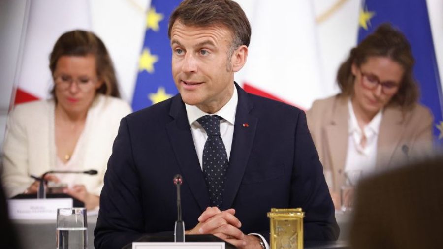 Gaza: Macron va tenir un sommet avec le président al-Sissi et le roi de Jordanie en Egypte