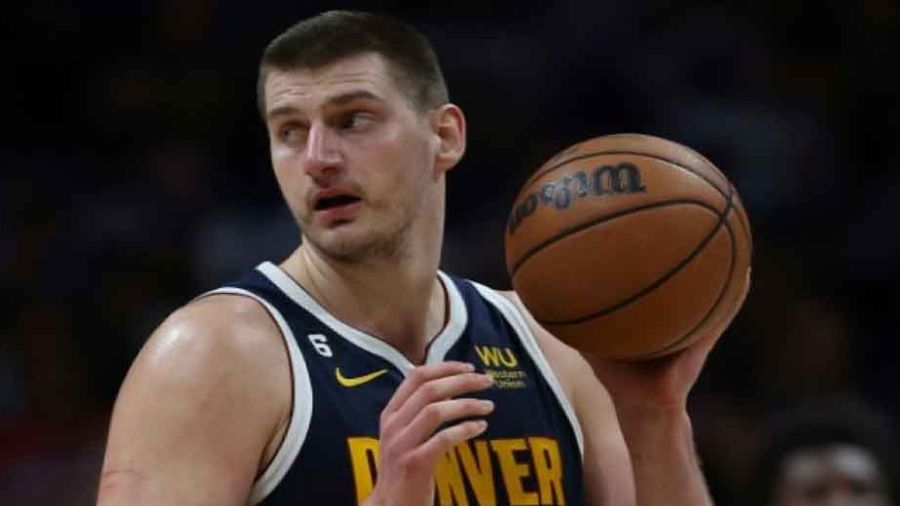 NBA: Denver joue les big boss, Boston récolte une grosse bosse