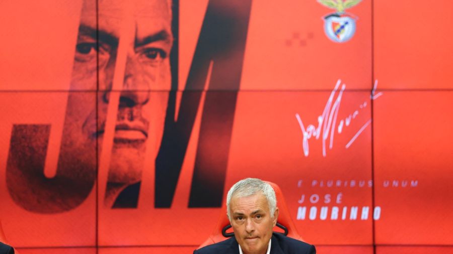 José Mourinho nommé entraîneur du Benfica Lisbonne
